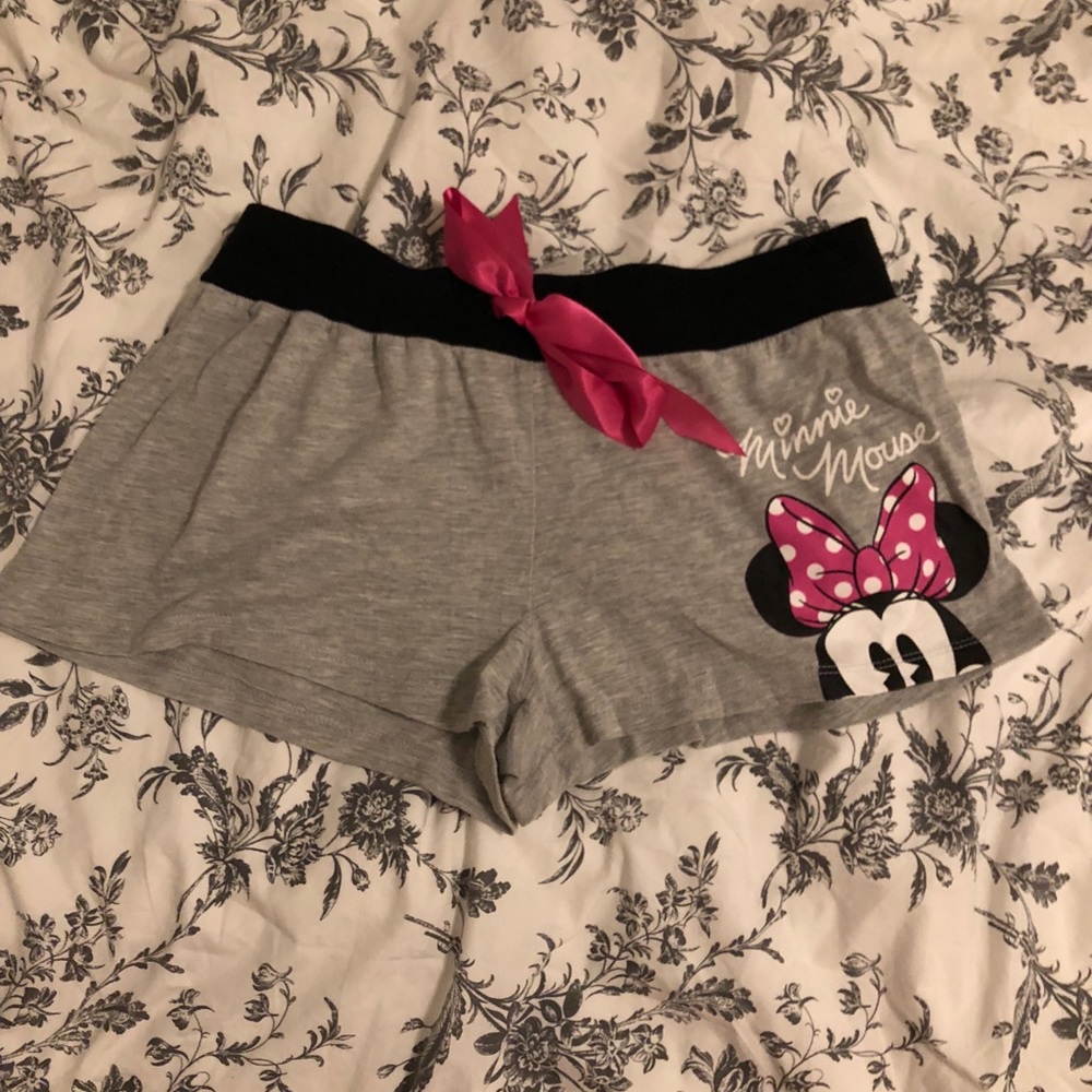 3 for $20 / Minnie Mouse pajama shorts